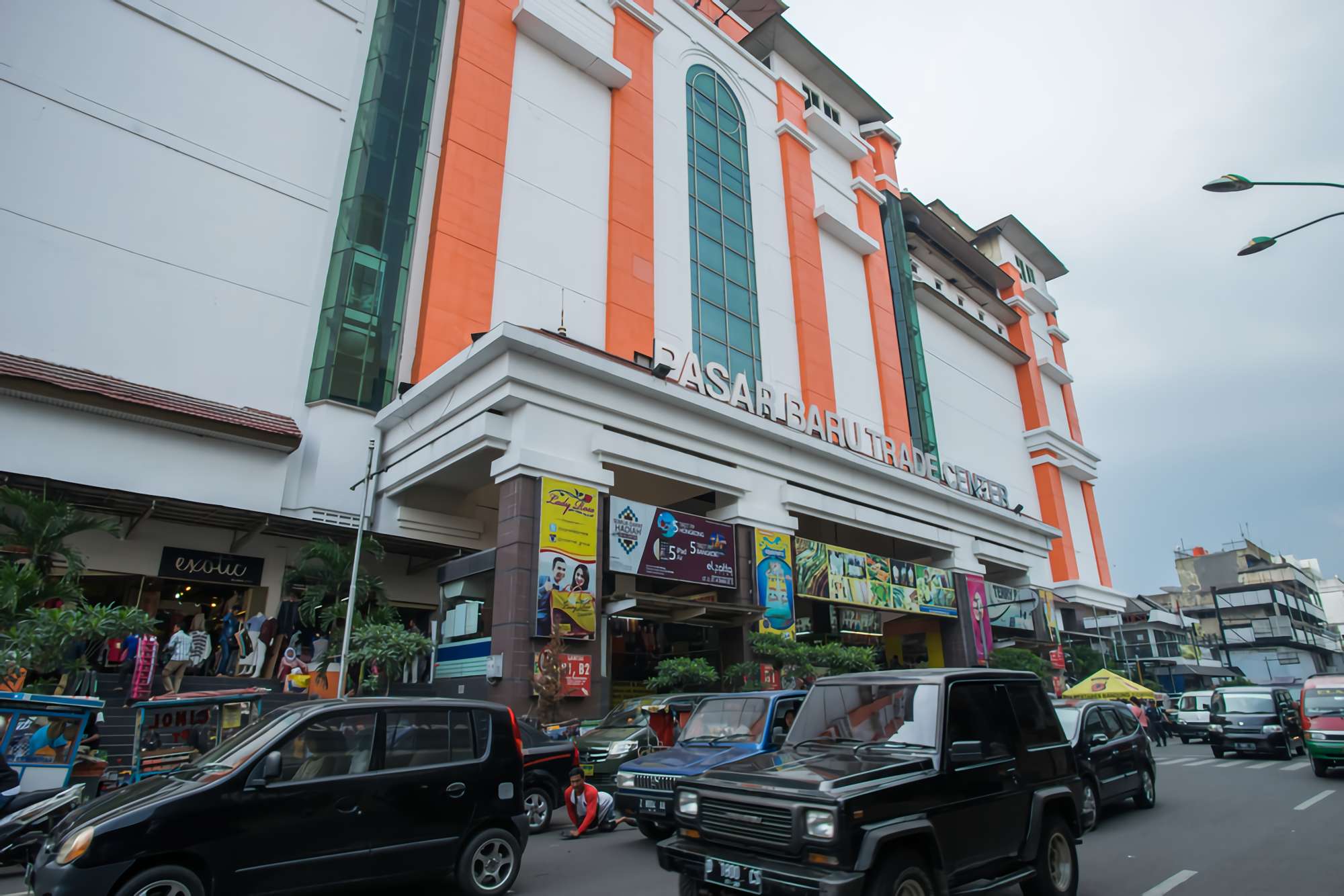 Pasar Baru Trade Center Bandung